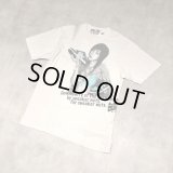 KIKS TYO - White "ほしのあき"Tシャツ