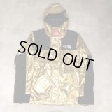 Supreme × THE NORTHFACE - Gold メタリックマウンテンパーカー