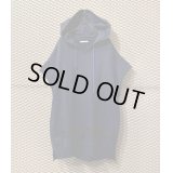 DISCOVERED - "GIZ" No-Sleeve Hoodie