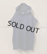 DISCOVERED - "GIZ" No-Sleeve Hoodie