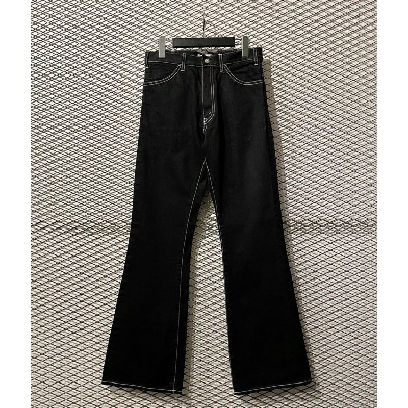 画像1: yotsuba - Flared Denim Pants (Black)