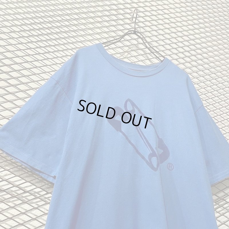 画像2: UNDER COVER - "Safety Pin" Tee