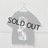 UNDER COVER - "GURUGURU" Graphic Tee