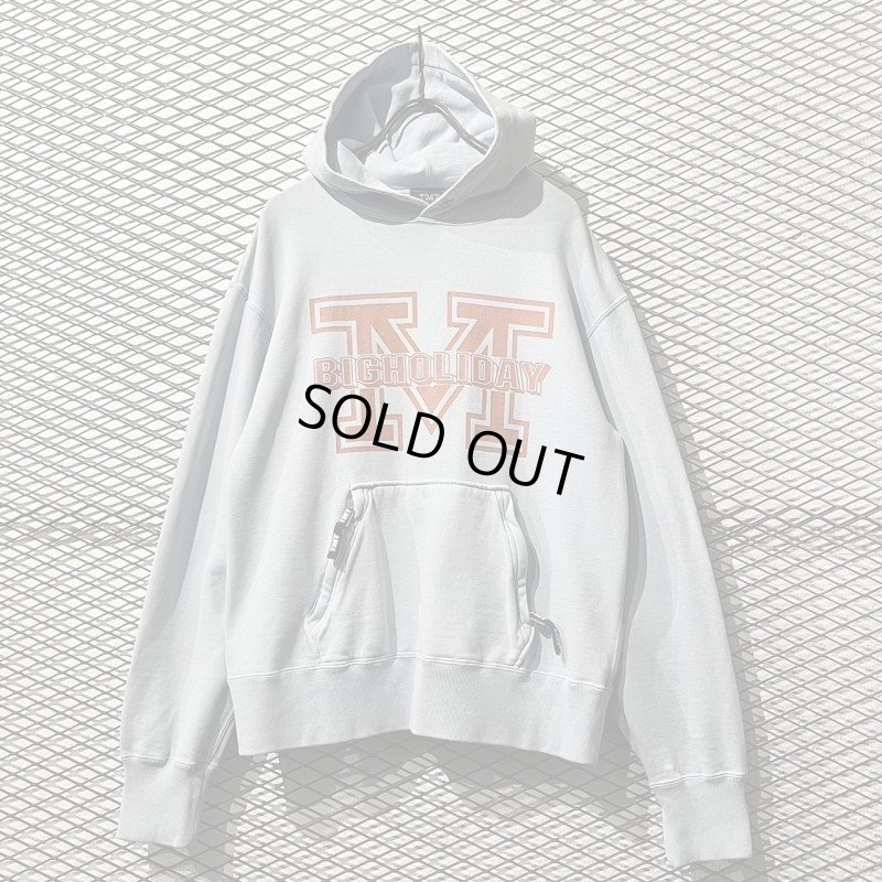 画像1: TMT - "BIGHOLIDAY" Hoodie