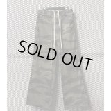JUVENILE HALL ROLLCALL - Camouflage Flare Pants