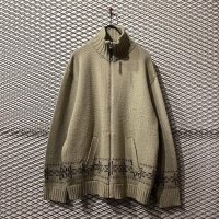 montage - Nordic Zip-up Knit