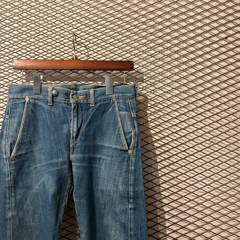 画像4: Levi's RED - 3D Cut Denim Pants