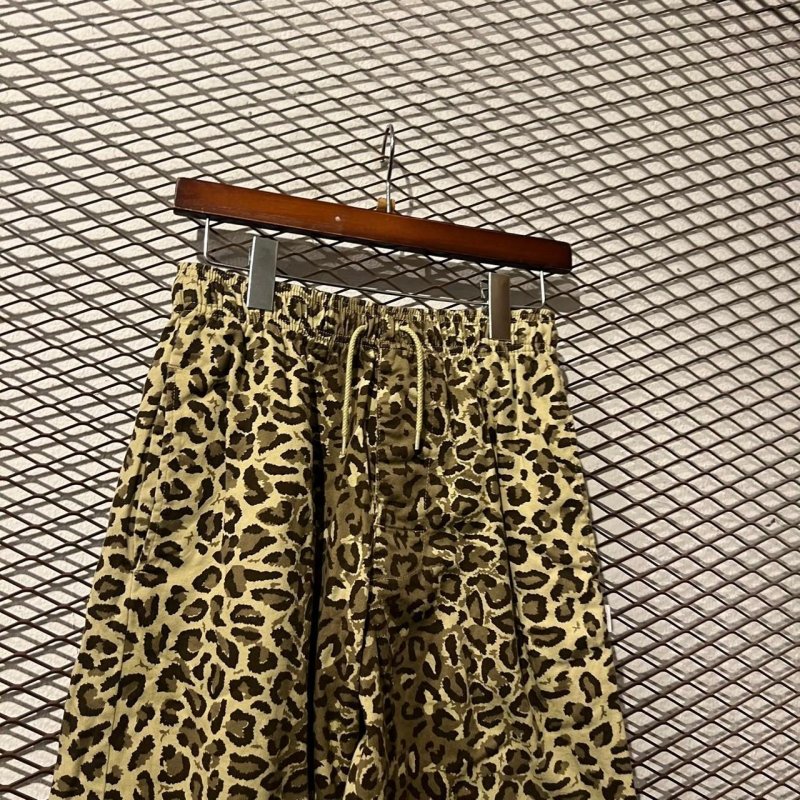 画像2: WTAPS - Leopard Easy Wide Pants