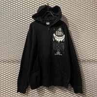 BOUNTY HUNTER - Zip-up Hoodie