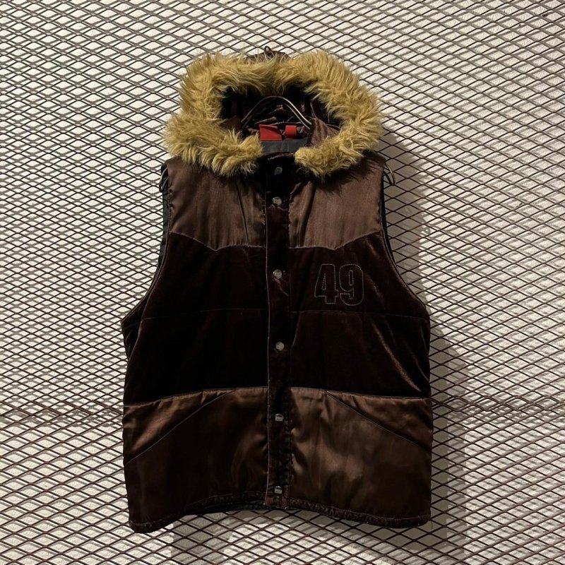 画像1: Onitsuka Tiger - Hooded Fur Velour Down Vest