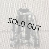 TAAKK - Graphic Highneck Sweat