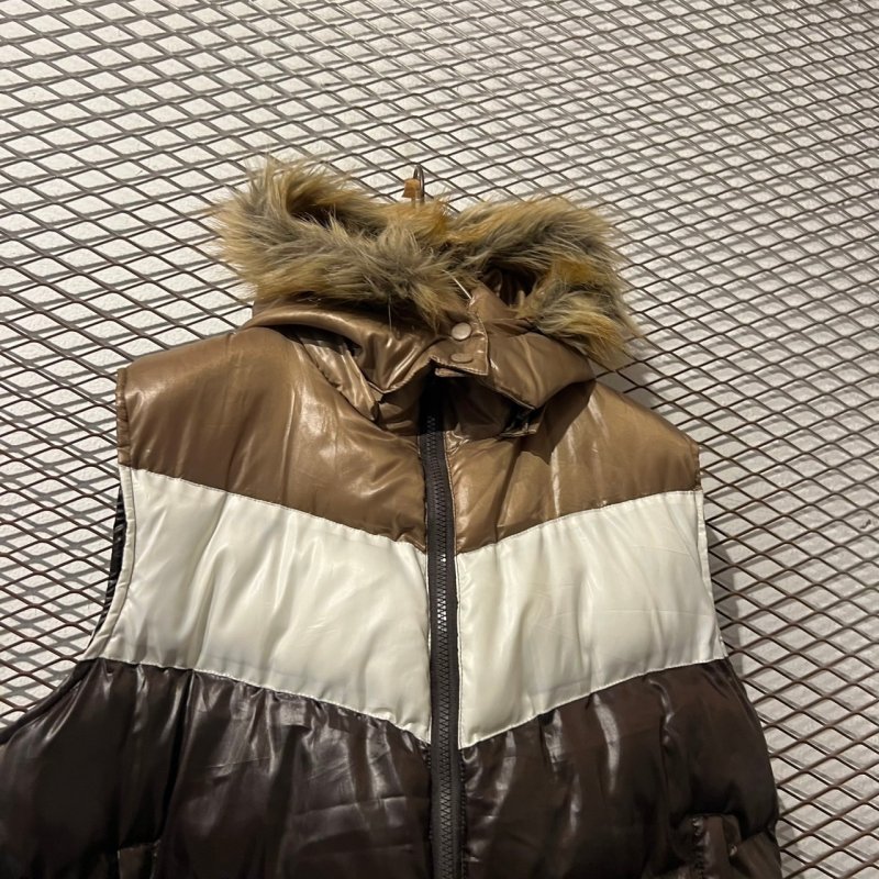 画像2: Used - Enamel Switching Fur Down Vest