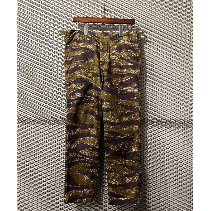 画像2: HECTIC - Camouflage x Leopard Reversible Pants