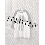 STUSSY - 90's Skull Raglan Tee