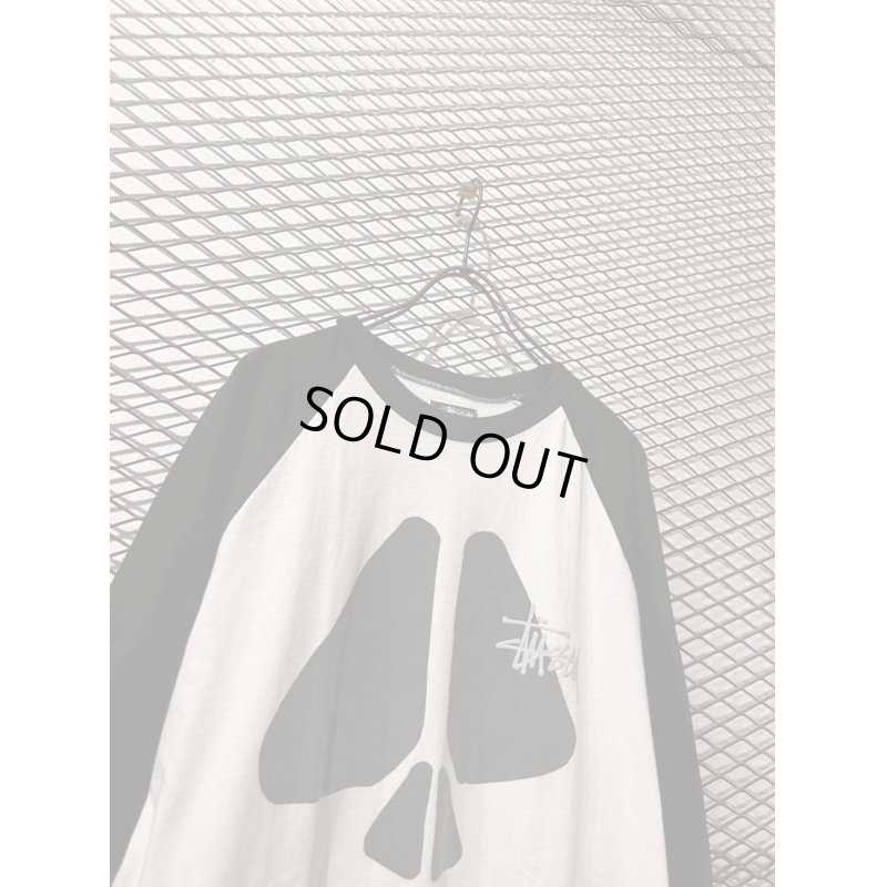 画像2: STUSSY - 90's Skull Raglan Tee