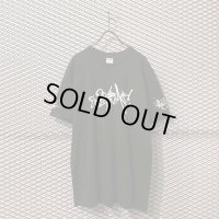 SUPREME - Rammellzee Tag Tee