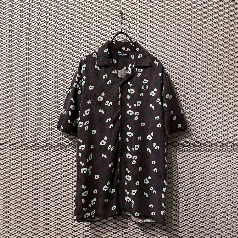 画像1: FRED PERRY - Leopard Open Collar S/S Shirt