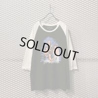 FUCKING AWESOME - Raglan Tee