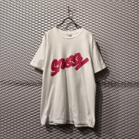 STUSSY - 90's Logo Tee