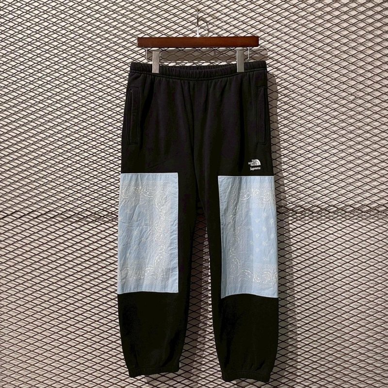 画像1: THE NORTH FACE × SUPREME - Paisley Switching Sweat Pants
