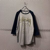 STUSSY - "Zebra Logo" Raglan Tee
