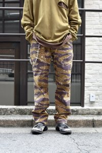 HECTIC - Camouflage x Leopard Reversible Pants
