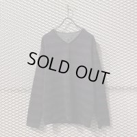 semantic design - Border V-neck Knit