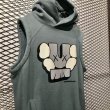 画像2: UNDER COVER - "KAWS" No Sleeve Parker (2)