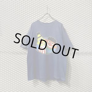 画像: GOUGE - 90's "Bert ＆ Ernie" Tee