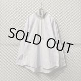 画像: CMMN SWDN - Half Zip Switching Striped Shirt