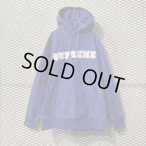 画像: SUPREME - Striped "LOGO" Hoodie