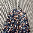 画像2: Engineered Garments - Nocollar Quilted Floral JKT (2)