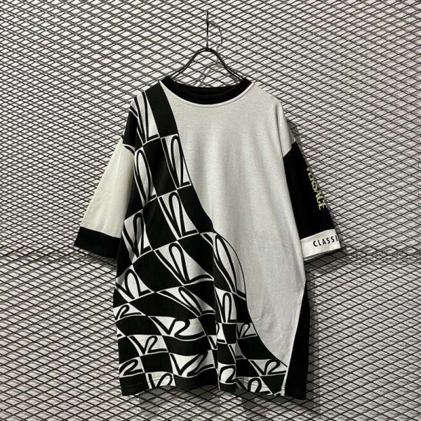 画像1: VERSACE - "V2" Geometric Tee (1)