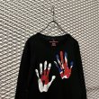 画像2: Vivienne Westwood - "Handprint" L/S Tee (2)