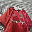画像2: Manchester United - 99s Champions League Game Shirt (2)