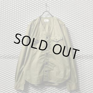 画像: MONCLER - Nocollar Military Shirt