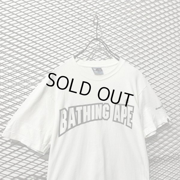 画像2: A BATHING APE - 00's Arch Logo Tee (2)