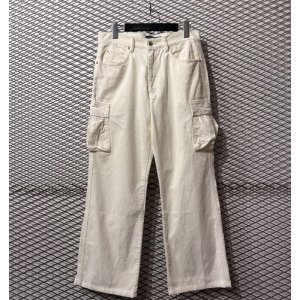 画像: KEITA MARUYAMA - Corduroy Cargo Pants (White)