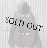 画像: REVOLVER - "DO NOT TOUCH DO NOT KISS" Hoodie