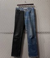 画像: JOHN LAWRENCE SULLIVAN - Two-tone Switching Denim Pants