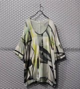 画像: ohta - Geometric Print Over Tops