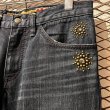 画像5: 中國長城 - Studded ＆ Embroidery Flared Denim Pants (5)