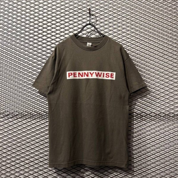 画像2: Vintage - 90's "PENNYWISE" Tee (2)