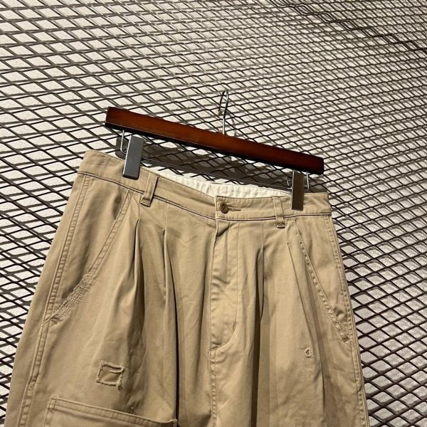 画像2: HYSTERIC GLAMOUR - Repair Design Chino Pants (2)