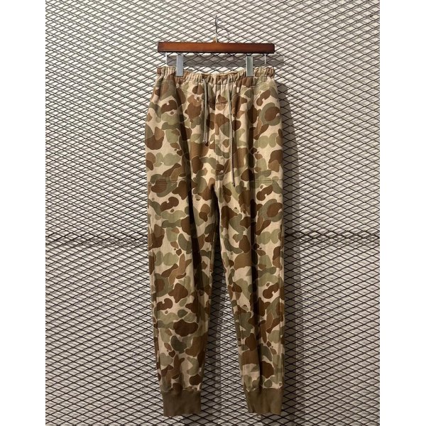 画像1: JUNYA WATANABE MAN  - Camouflage Sweat Pants (1)