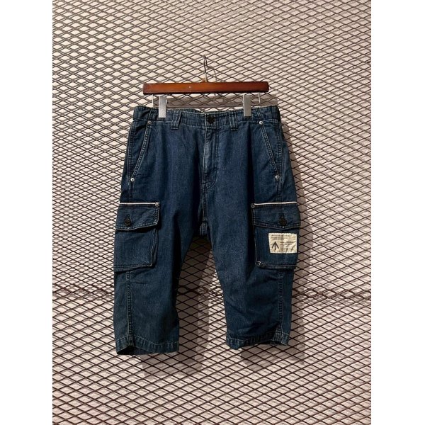 画像1: NEIGHBORHOOD - Cropped Denim Cargo Pants (1)