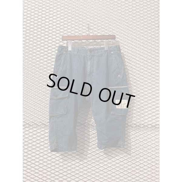 画像1: NEIGHBORHOOD - Cropped Denim Cargo Pants (1)