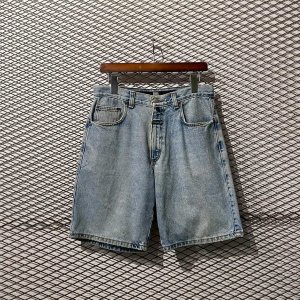 画像: MARITHE + FRANCOIS GIRBAUD - Wide Denim Shorts (Wash)