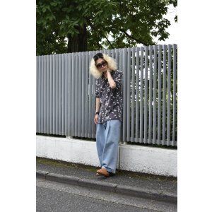 画像: NEON SIGN - 1-Tuck Easy Wide Denim Pants