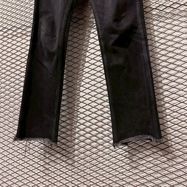 画像3: UNUSED - Cut-off Denim Pants (Black) (3)